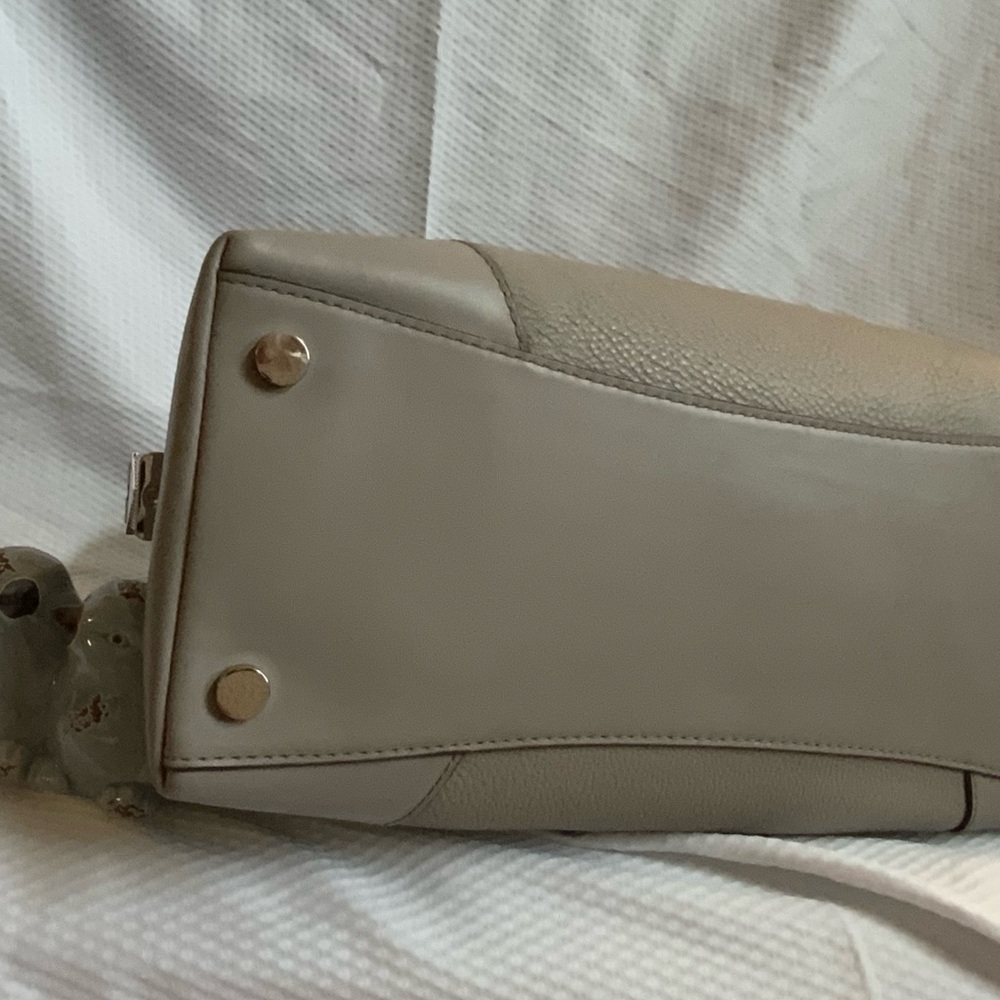 Michael Kors Pebble Leather Large Crosby - Picture 13 of 16